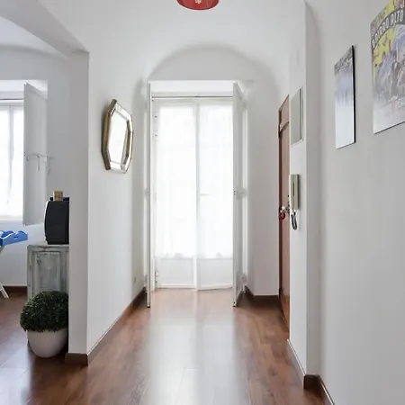 New In Town Principe Real Apartment