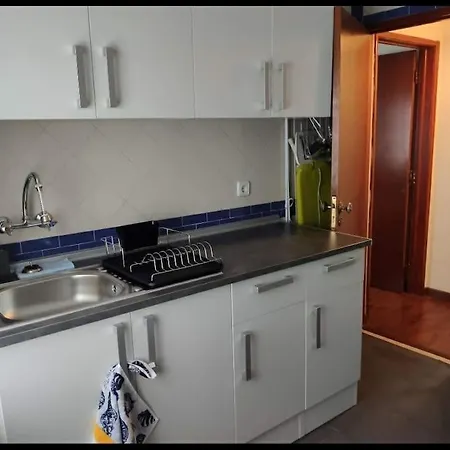 Apartment New In Town Principe Real Lisbon